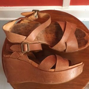Original Kork-Ease tan wedges